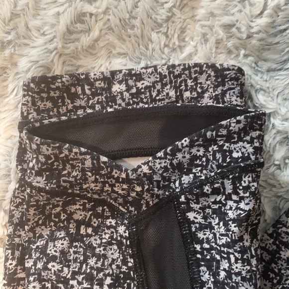 Lulu mesh floral leggings - Picture 2 of 4